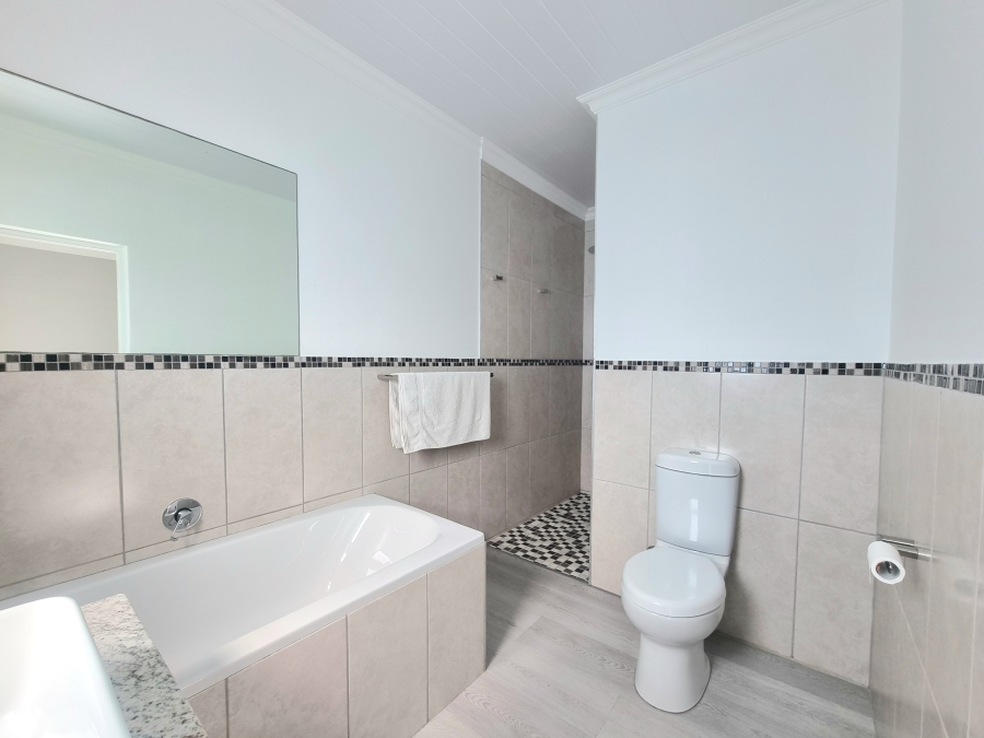 4 Bedroom Property for Sale in Dana Bay Western Cape